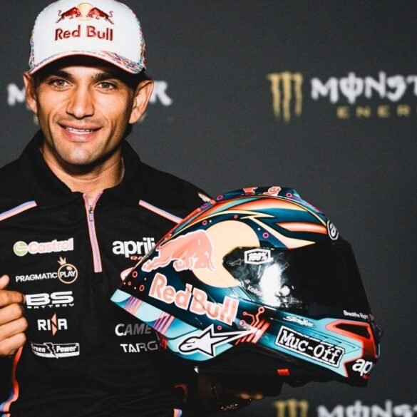 Il casco esclusivo di Jorge Martín per il Gran Premio di Catalogna, creato da un fan, con i colori della Spagna e disegni di circuiti.