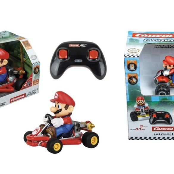 Immagine che mostra i set da corsa Carrera e i veicoli radiocomandati (RC) a tema Mario Kart, celebrando i 40 anni di Super Mario.