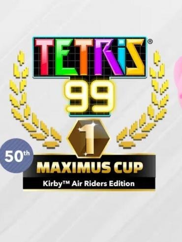Schermata di gioco di Tetris 99 con lo sfondo personalizzato di Kirby Air Riders e i blocchi colorati a tema.