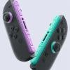 I nuovi Joy-Con 2 nelle colorazioni Viola Chiaro e Verde Chiaro su sfondo neutro.