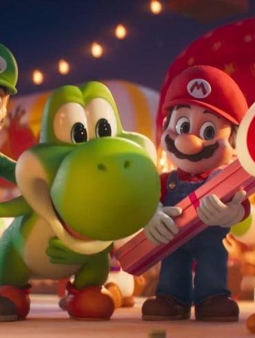 Mario e Luigi in versione Fuoco incontrano Yoshi nel nuovo trailer di Mario Galaxy Il Film.