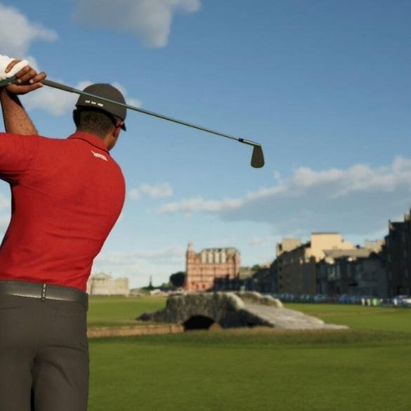 Gameplay di PGA TOUR 2K25 su Nintendo Switch 2 che mostra il colpo di un golfista professionista.
