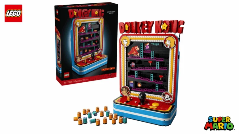 Il set LEGO Donkey Kong Arcade con Jumpman, Donkey Kong e Lady ricostruiti fedelmente nel classico cabinato del 1981
